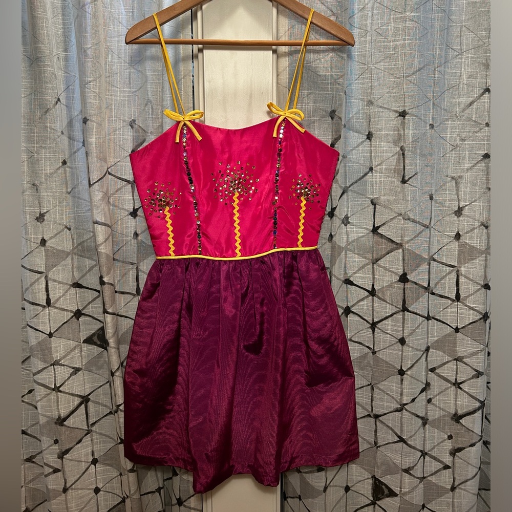 Vintage embellished taffeta party dress. Justin Charles